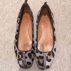 Leopard print flats